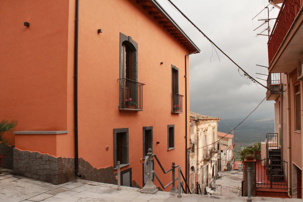 L'Arco Dei Sogni Hotel Malvagna Luaran gambar