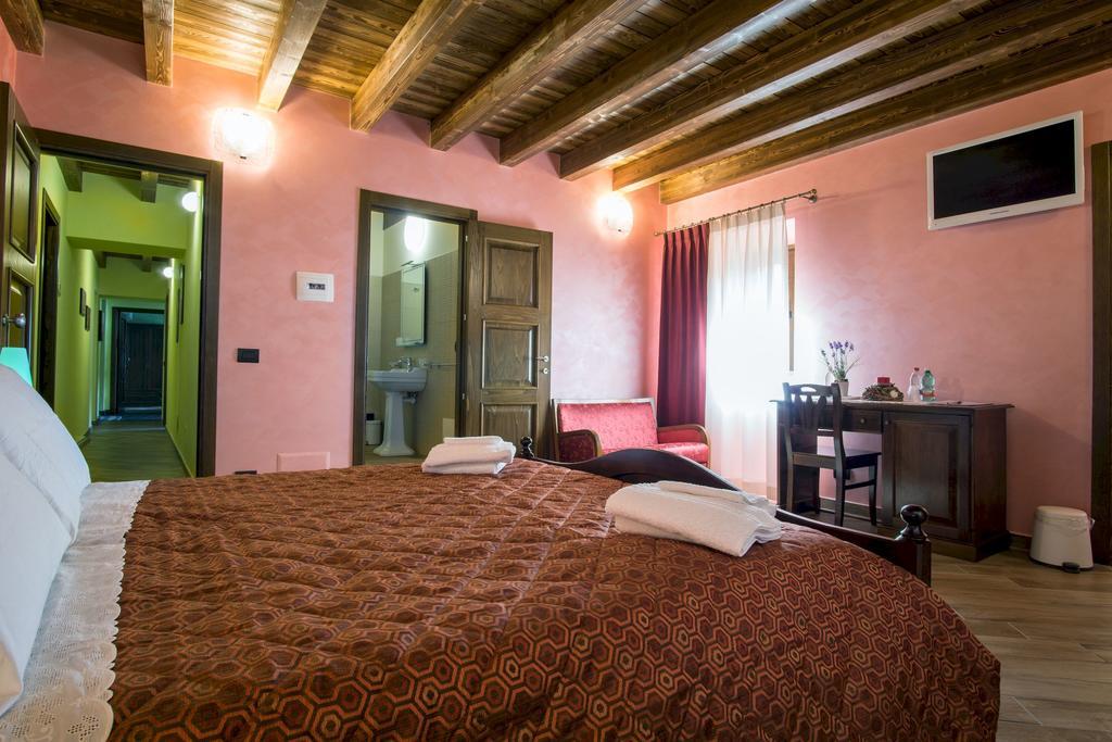 L'Arco Dei Sogni Hotel Malvagna Luaran gambar