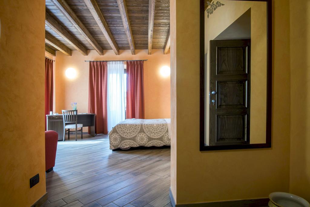 L'Arco Dei Sogni Hotel Malvagna Luaran gambar
