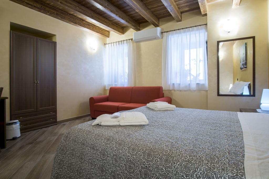 L'Arco Dei Sogni Hotel Malvagna Luaran gambar