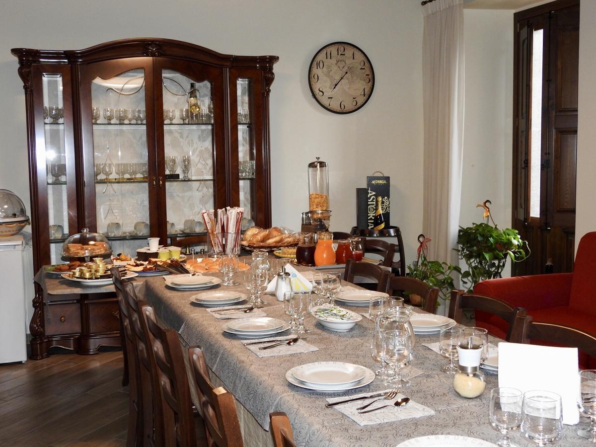 L'Arco Dei Sogni Hotel Malvagna Luaran gambar